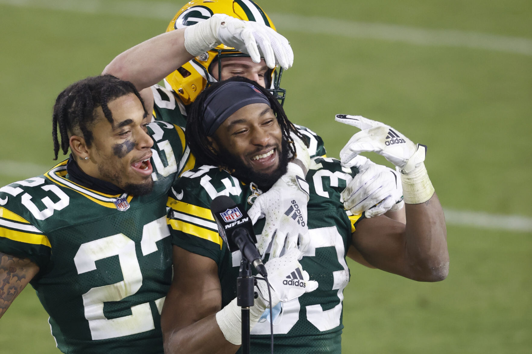 Packers 24, Panthers 16